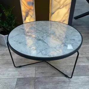 Журнальный столик из мрамора Bianco Carrara