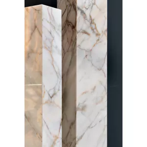 Торшер из мрамора Calacatta Gold